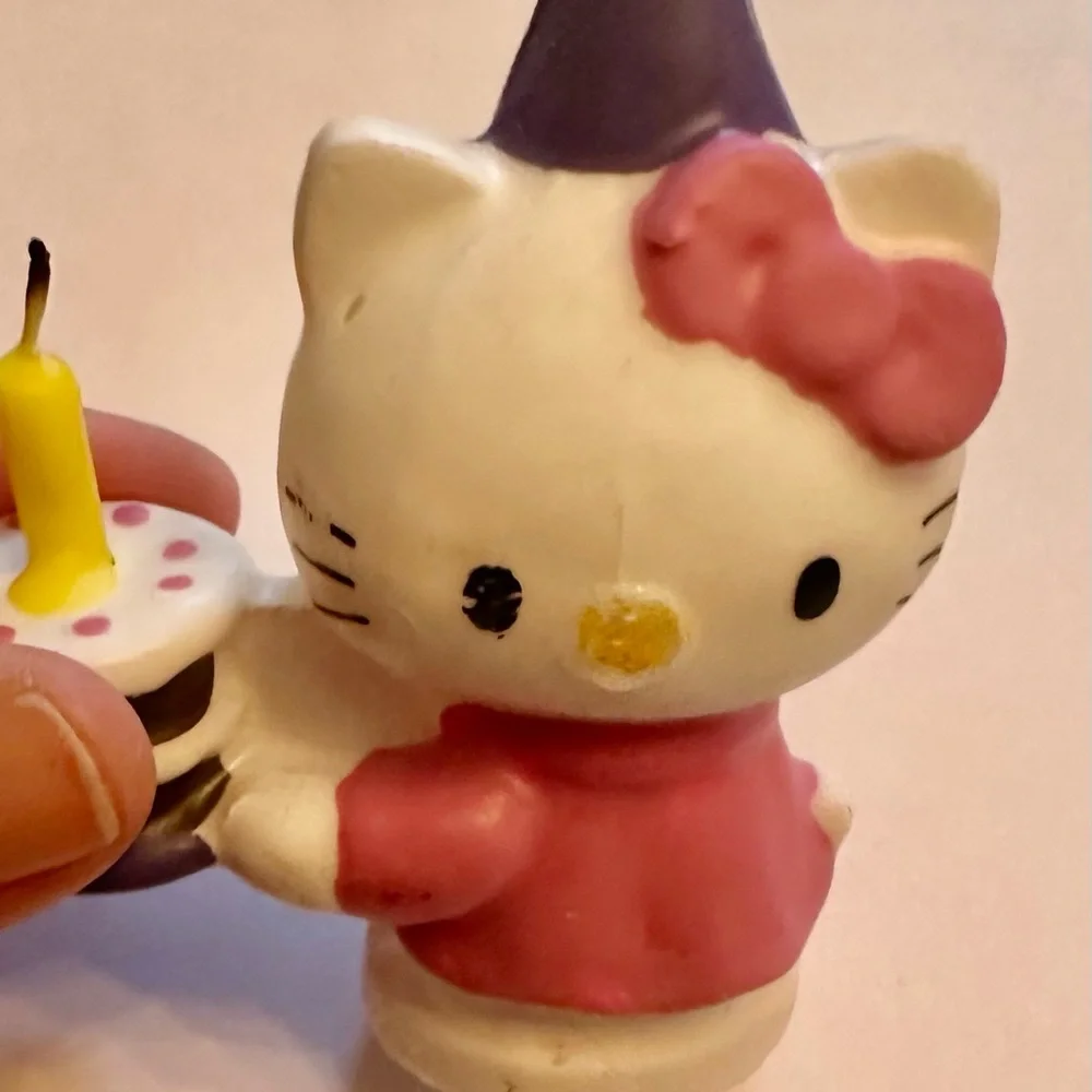Used Hello Kitty birthday candle